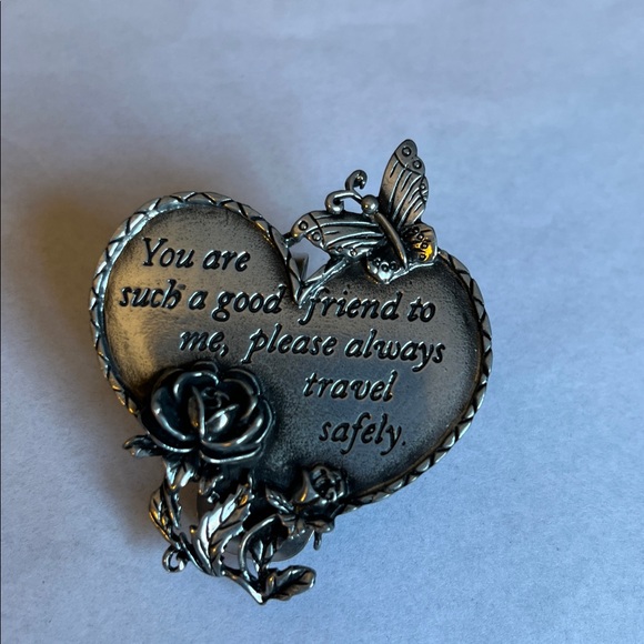 Camco Friend Travel Safety auto visor clip or could be scarf pin. - Picture 5 of 5